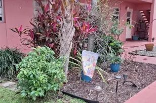 26 Golfs Edge D, West Palm Beach, FL 33417 - Photo 11