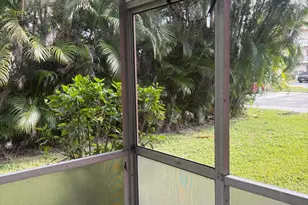 26 Golfs Edge D, West Palm Beach, FL 33417 - Photo 9