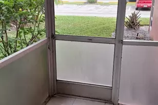 26 Golfs Edge D, West Palm Beach, FL 33417 - Photo 23