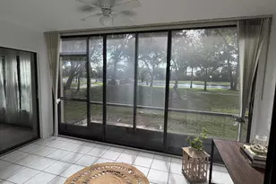 2202 S Cypress Bend Dr, Pompano Beach, FL 33069 - Photo 11