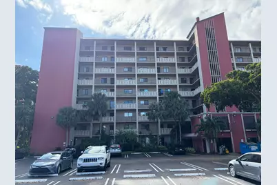 2202 S Cypress Bend Drive #101, Pompano Beach, FL 33069 - Photo 27