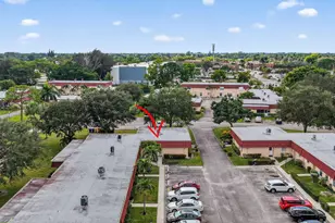 846 Salem Ln, Lake Worth, FL 33467 - Photo 3