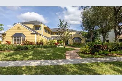 2883 Banyan Boulevard Circle NW, Boca Raton, FL 33431 - Photo 1