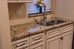 26 Golfs Edge B, West Palm Beach, FL 33417 - Photo 19