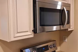 26 Golfs Edge B, West Palm Beach, FL 33417 - Photo 3