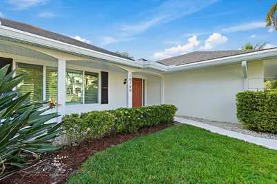 18799 Rio Vista Drive, Jupiter, FL 33469 - Photo 7