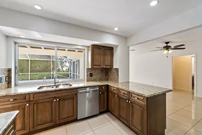 18799 Rio Vista Drive, Jupiter, FL 33469 - Photo 11