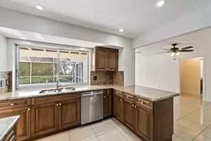 18799 Rio Vista Dr, Jupiter, FL 33469 - Photo 11