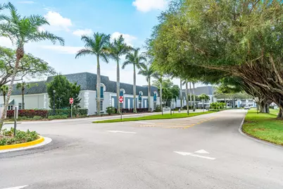 447 Burgundy J, Delray Beach, FL 33484 - Photo 25
