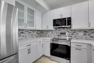 804 E Windward Way, Lantana, FL 33462 - Photo 3