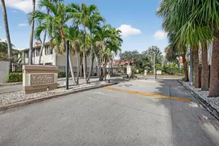 237 City View Dr, Fort Lauderdale, FL 33311 - Photo 39