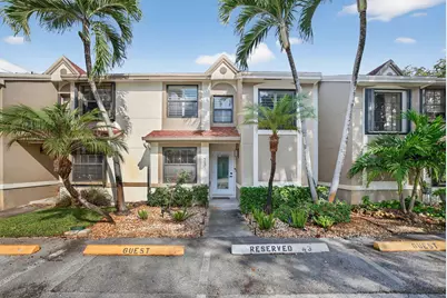 237 City View Drive #237, Fort Lauderdale, FL 33311 - Photo 1