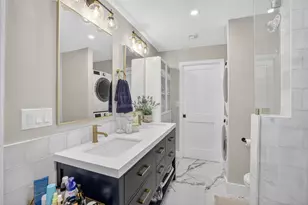237 City View Dr, Fort Lauderdale, FL 33311 - Photo 25