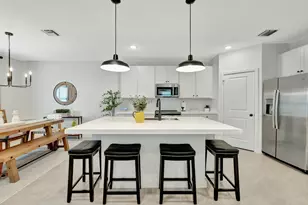 601 NE Waters Edge Ln, Port Saint Lucie, FL 34983 - Photo 19