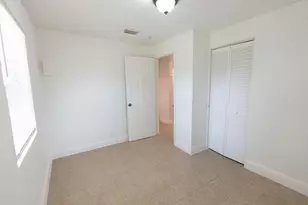 3652 Alexander Ct, Lake Worth, FL 33463 - Photo 9