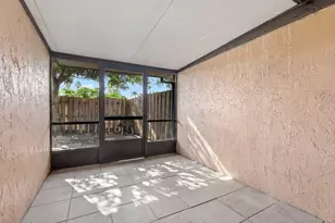 9926 Watermill Cir, Boynton Beach, FL 33437 - Photo 21