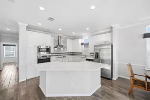 122 NE Bay Dr, Jensen Beach, FL 34957 - Photo 9