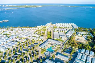 122 NE Bay Dr, Jensen Beach, FL 34957 - Photo 31