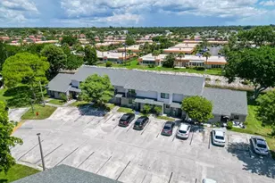 5105 Pier Dr, Greenacres, FL 33463 - Photo 17