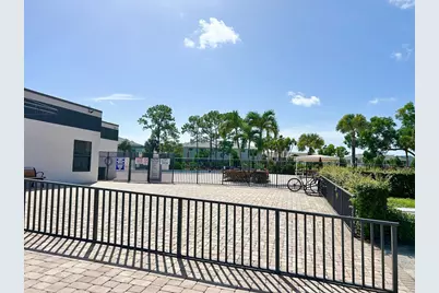 4700 Lucerne Lakes Boulevard W #407, Lake Worth, FL 33467 - Photo 29