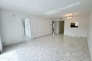 4700 Lucerne Lakes Blvd W, Lake Worth, FL 33467 - Photo 9