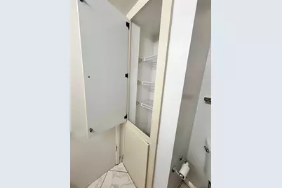 4700 Lucerne Lakes Boulevard W #407, Lake Worth, FL 33467 - Photo 19