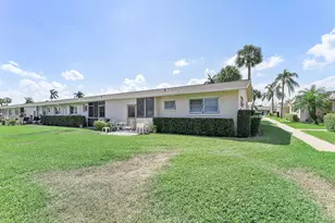 2523 Dudley Dr W, West Palm Beach, FL 33415 - Photo 15