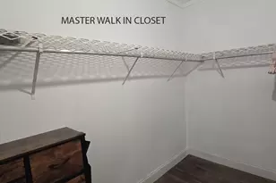 2601 Boundbrook Blvd, Palm Springs, FL 33406 - Photo 19