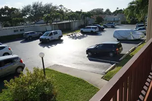 2601 Boundbrook Blvd, Palm Springs, FL 33406 - Photo 21