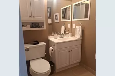 125 Norwich F, West Palm Beach, FL 33417 - Photo 5