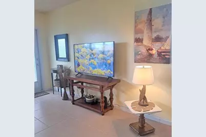 125 Norwich F, West Palm Beach, FL 33417 - Photo 3