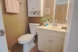 125 Norwich F, West Palm Beach, FL 33417 - Photo 7