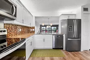 5785 Fairway Park Ct, Boynton Beach, FL 33437 - Photo 13