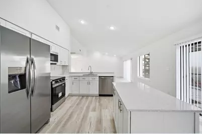905 NW 22nd Avenue, Delray Beach, FL 33445 - Photo 9