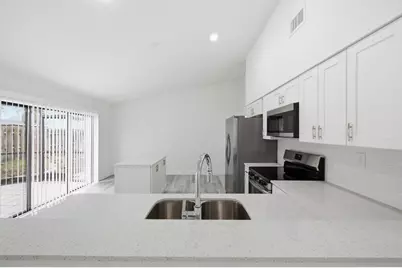 905 NW 22nd Avenue, Delray Beach, FL 33445 - Photo 13