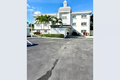 1439 S Ocean Boulevard #303, Lauderdale by the Sea, FL 33062 - Photo 1