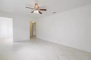 1141 NW 90th Way, Plantation, FL 33322 - Photo 19