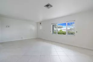 1141 NW 90th Way, Plantation, FL 33322 - Photo 11