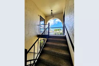 310 Knotty Pine Circle #D-2, Greenacres, FL 33463 - Photo 11