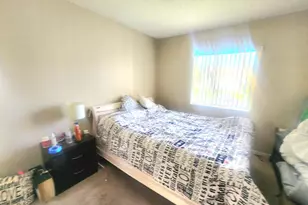 310 Knotty Pine Cir, Greenacres, FL 33463 - Photo 7