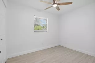 208 NE 14th Ave, Pompano Beach, FL 33060 - Photo 15