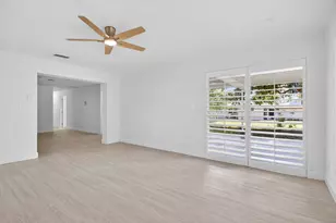 208 NE 14th Ave, Pompano Beach, FL 33060 - Photo 11