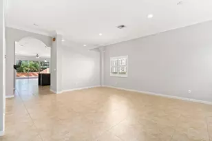 11497 SW Glengarry Ct, Port Saint Lucie, FL 34987 - Photo 3