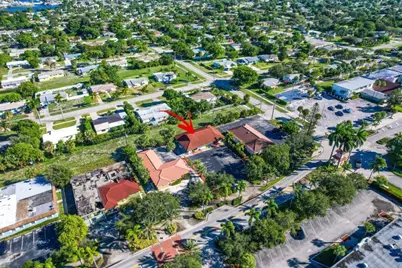 705 Park Avenue #A, Lake Park, FL  - Photo 25