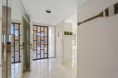 5659 Fairway Park Drive #203, Boynton Beach, FL 33437 - Photo 5