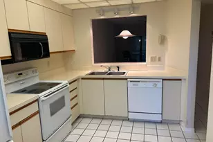 6820 SE Constitution Blvd, Hobe Sound, FL 33455 - Photo 5