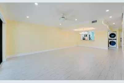 240 Captains Walk #5120, Delray Beach, FL 33483 - Photo 11