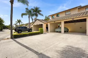 240 Captains Walk, Delray Beach, FL 33483 - Photo 5