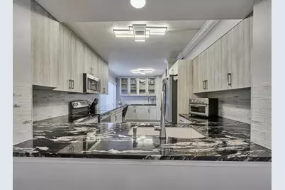 11262 Green Lake Drive #204, Boynton Beach, FL 33437 - Photo 3