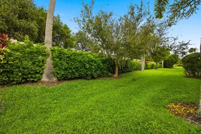 11200 SW Birch Tree Circle, Port Saint Lucie, FL 34987 - Photo 21